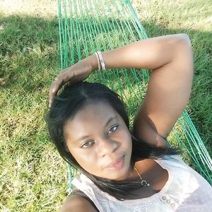 Meet your Posher, Justine